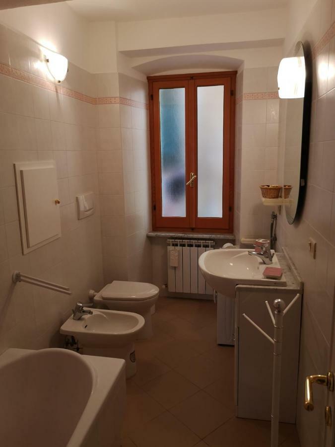 Ca' Dei Nogi - Appartamento A Riomaggiore Buitenkant foto